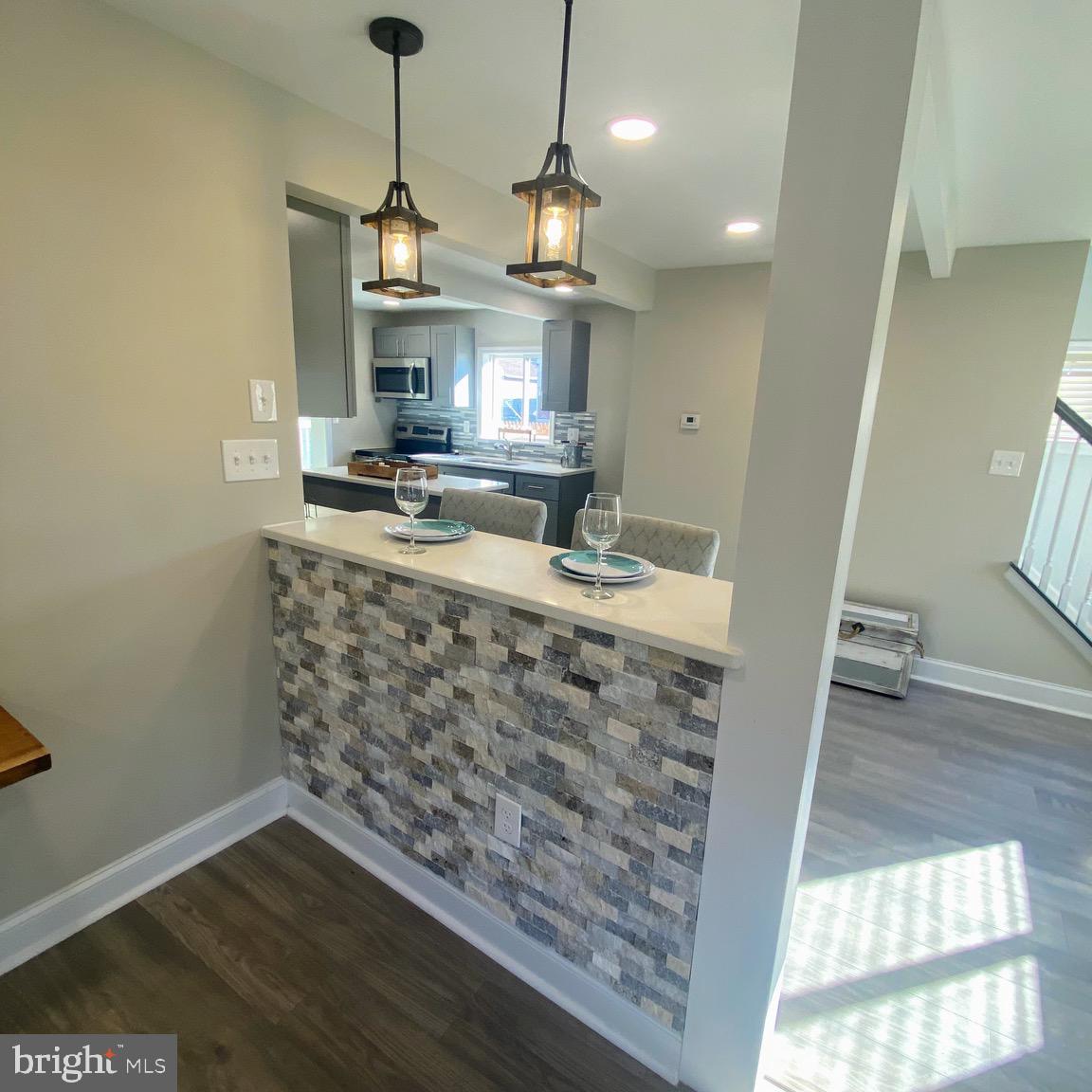 203 Spring Avenue Croydon, PA 19021 - Photo 11 of 38 Breakfast Bar