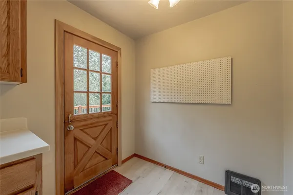$825,000 | 20006 68th Avenue Northeast, Kenmore, WA 98028