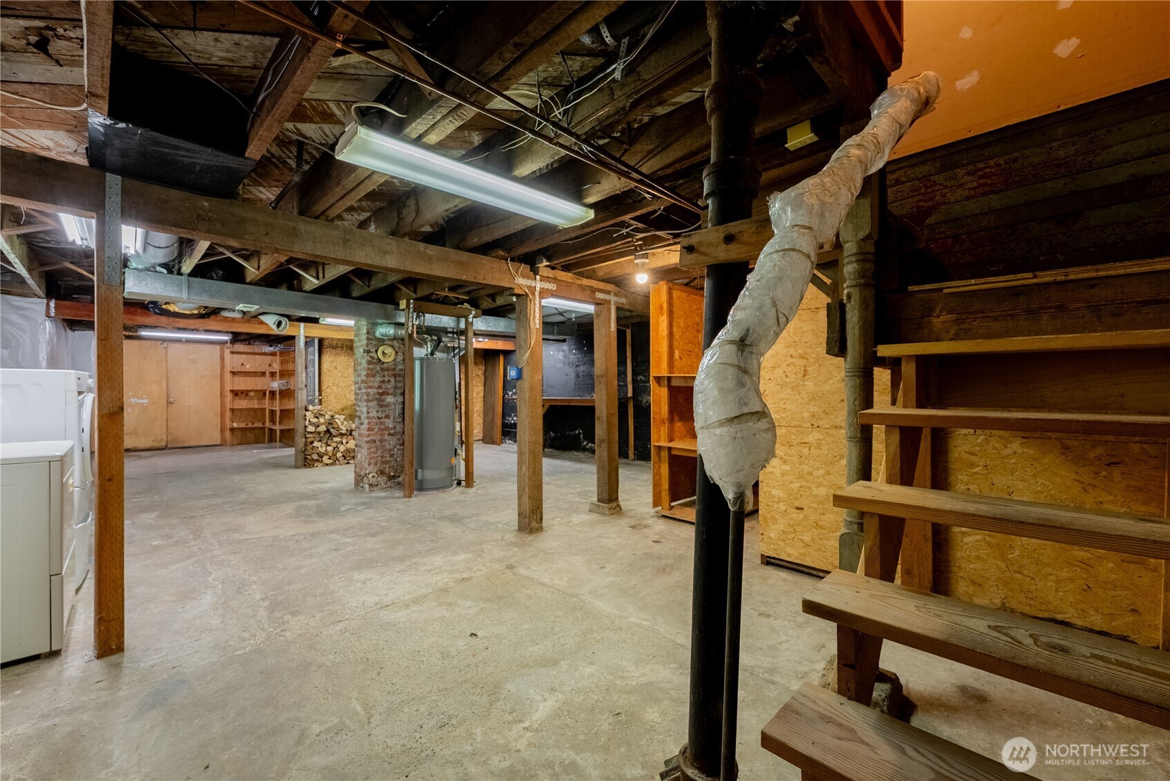20006 68th Avenue Northeast Kenmore, WA 98028 - Photo 31 of 40 a view of under construction room and staircase