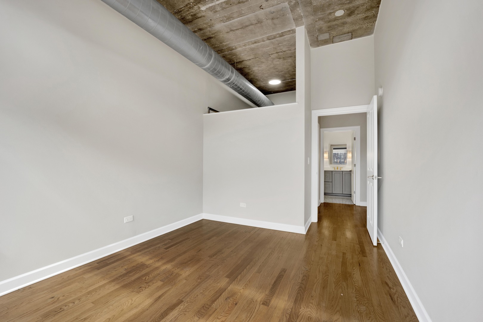 1071 West 15th Street, Unit 109 Chicago, IL 60608 - Photo 18 of 31