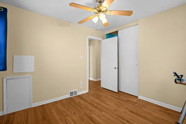 $2,350 | 4521 Thorncroft Avenue, Royal Oak, MI 48073