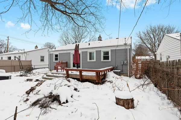 $2,350 | 4521 Thorncroft Avenue, Royal Oak, MI 48073