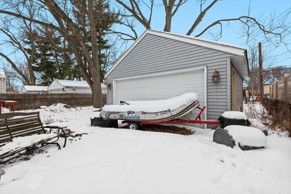 $2,350 | 4521 Thorncroft Avenue, Royal Oak, MI 48073