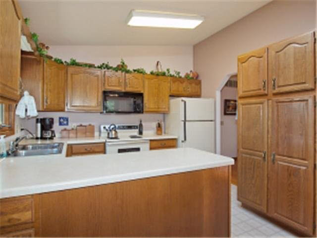 1828 36th Avenue Southeast Rochester, MN 55904 - Photo 5 of 27 Gallery Image 5