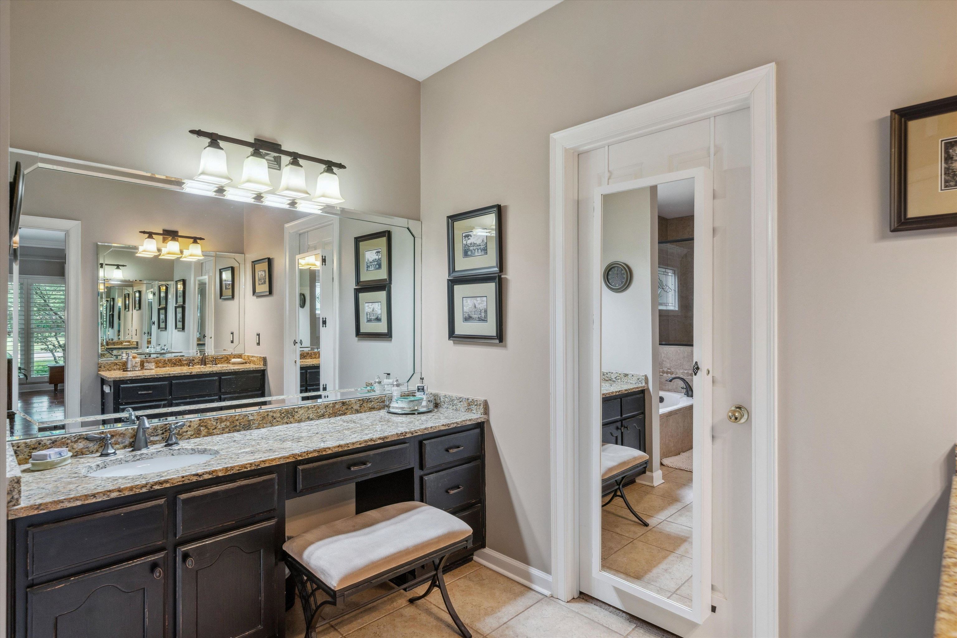 928 West Powell Road Collierville, TN 38017 - Photo 19 of 37 Gallery Image 19