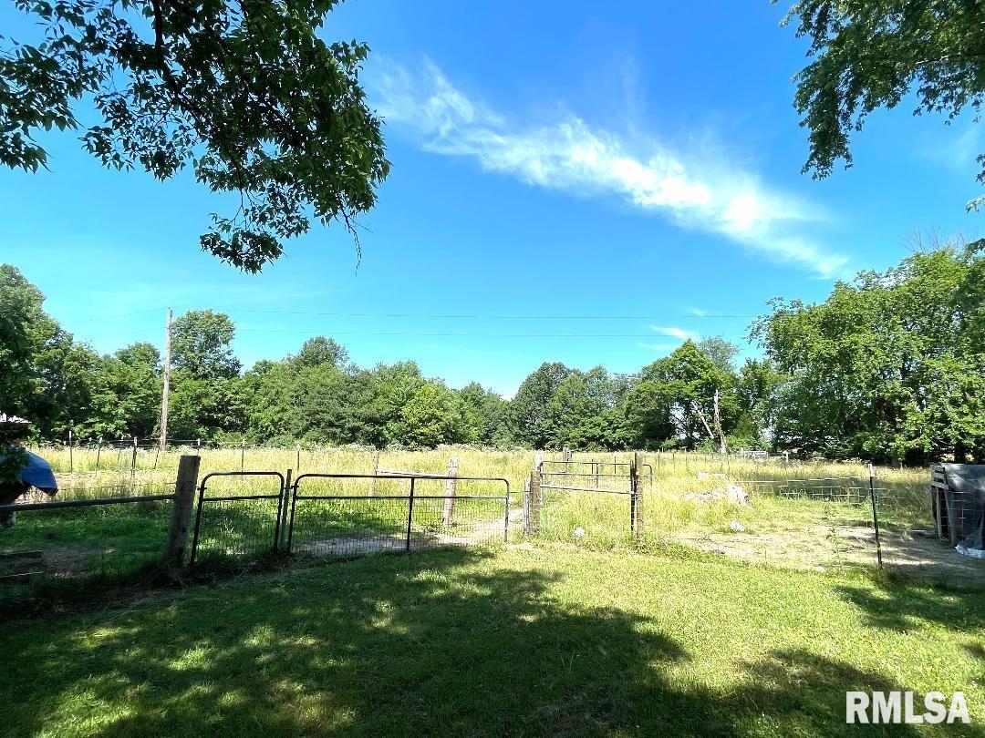 4530 East Carpenter Road Centralia, IL 62801 - Photo 23 of 23