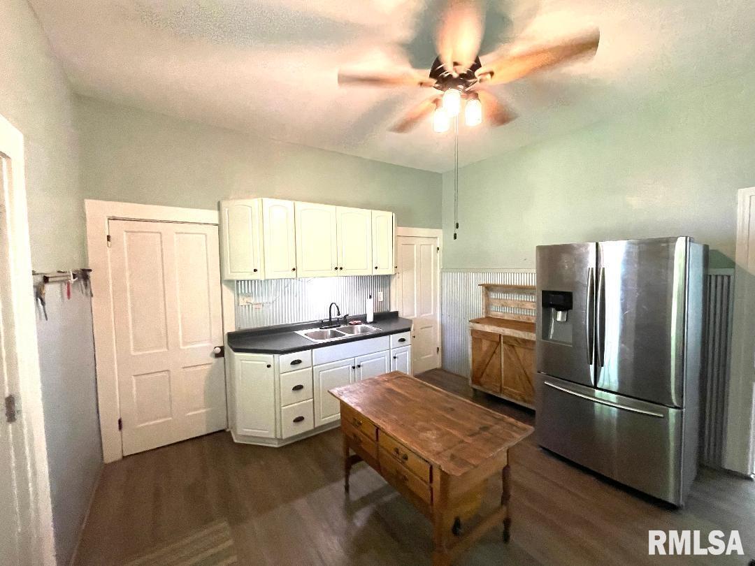 4530 East Carpenter Road Centralia, IL 62801 - Photo 6 of 23