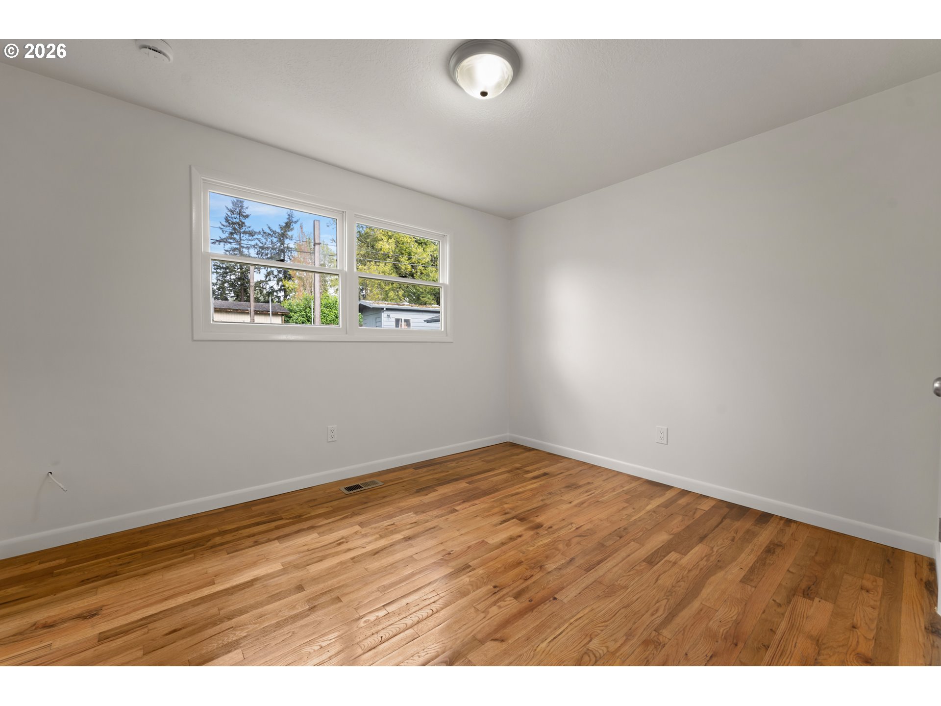 6755 Southwest Princess Avenue Beaverton, OR 97008 - Photo 17 of 35