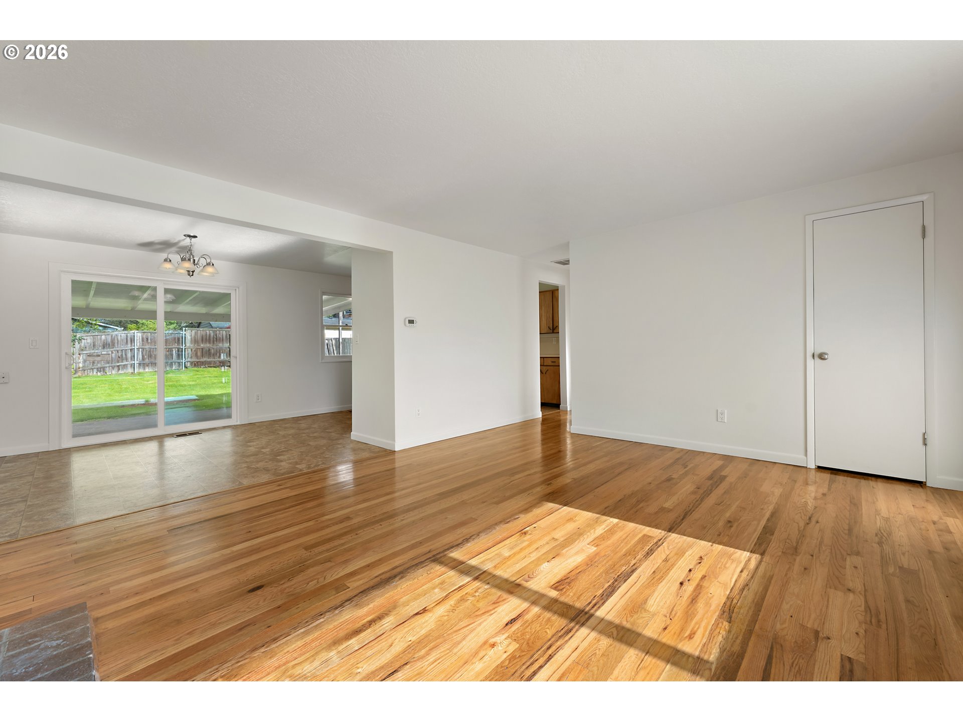 6755 Southwest Princess Avenue Beaverton, OR 97008 - Photo 8 of 35