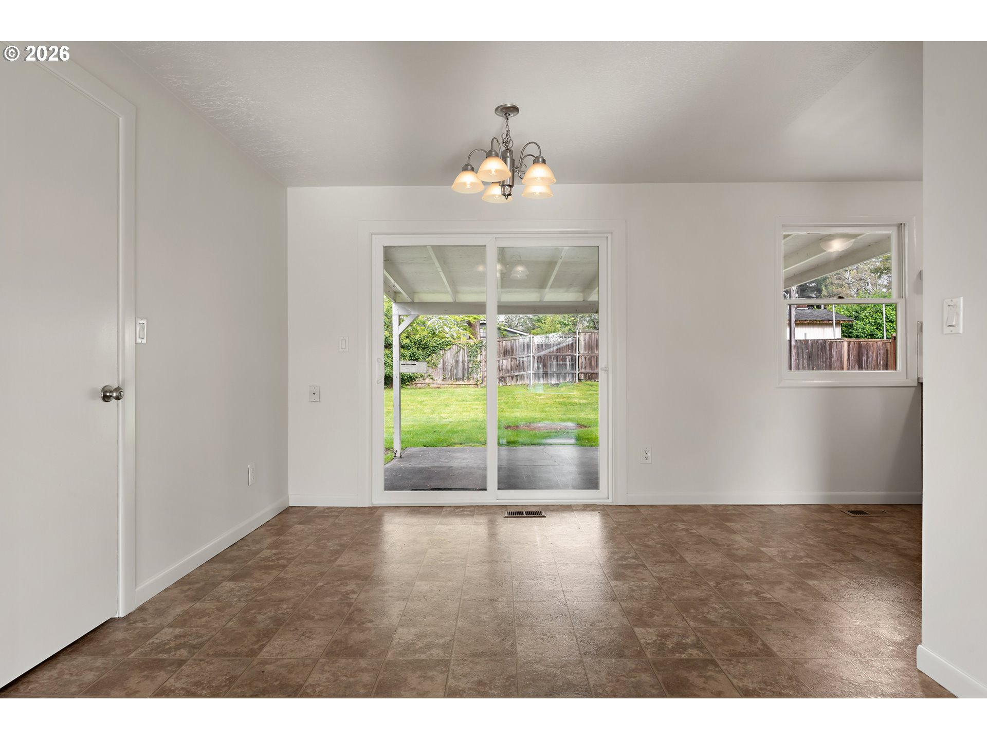 6755 Southwest Princess Avenue Beaverton, OR 97008 - Photo 9 of 35