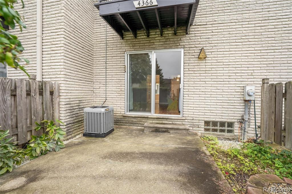 4366 15 Mile Road, Unit 54 Sterling Heights, MI 48310 - Photo 26 of 27
