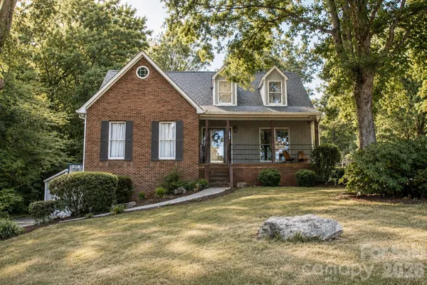 $615,000 | 7947 Lakeview Drive, Denver, NC 28037