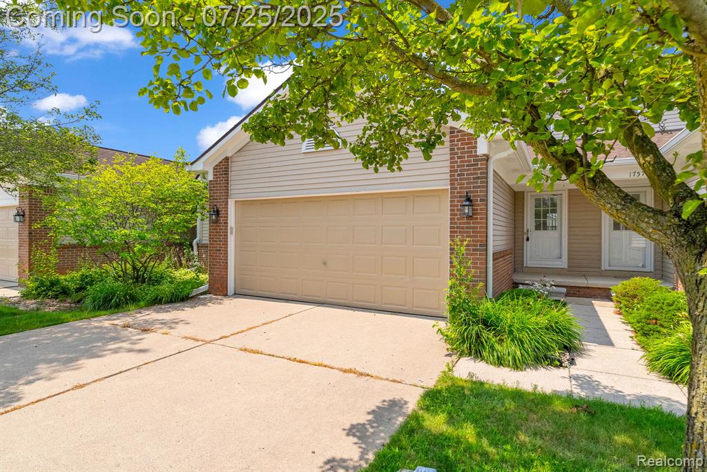 17580 Freedom Lane Riverview, MI 48193 - Photo 7 of 49