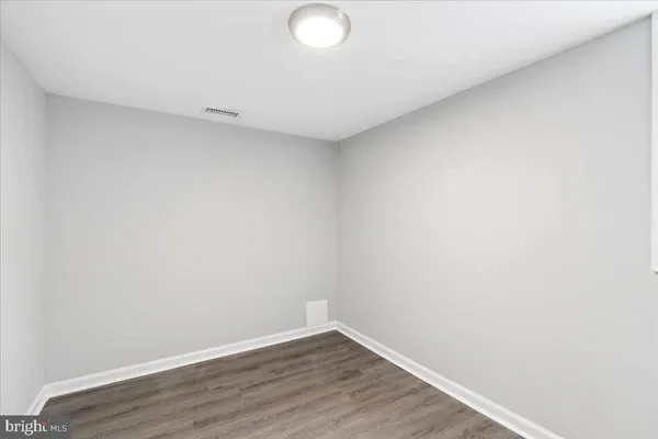 $439,900 | 104 Twin Oaks Road, Linthicum Heights, MD 21090