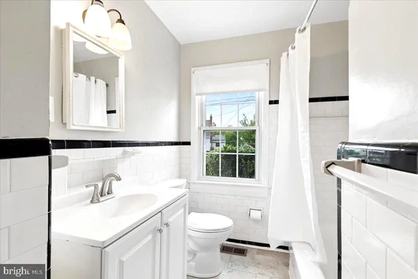 $439,900 | 104 Twin Oaks Road, Linthicum Heights, MD 21090