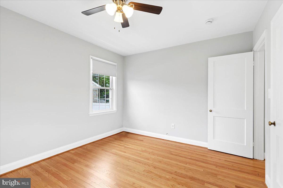 104 Twin Oaks Road Linthicum Heights, MD 21090 - Photo 10 of 40 Bed 1