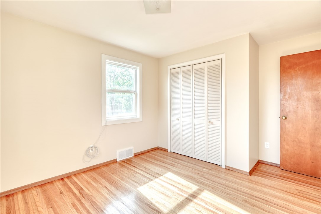 1815 Woodard Road Webster, NY 14580 - Photo 28 of 45 BEDROOM #3