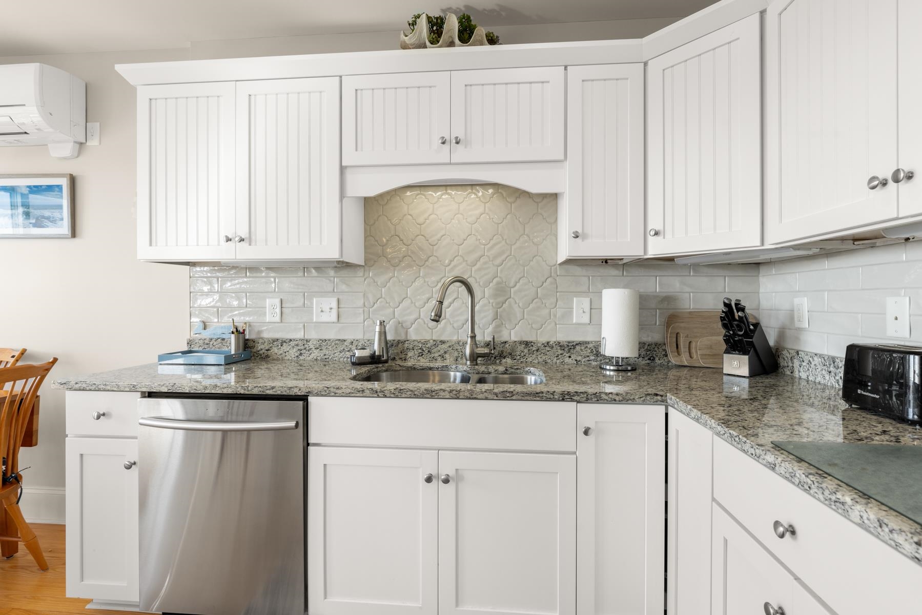 580 Winnacunnet Road, Unit 205 Hampton, NH 03842 - Photo 4 of 46