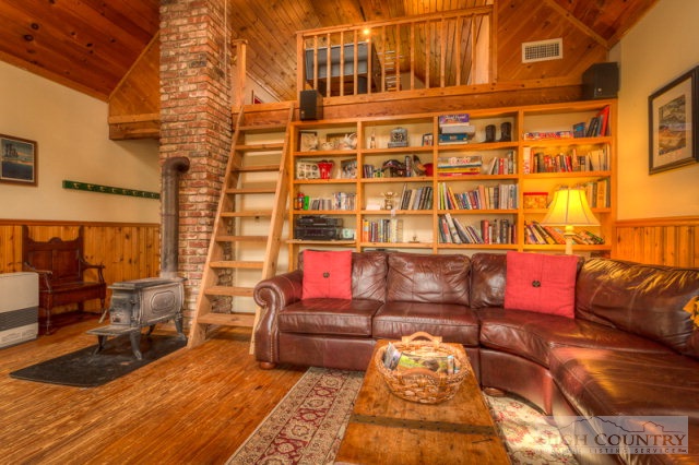 151 Crest Road Banner Elk, NC 28604 - Photo 23 of 24 Gallery Image 23