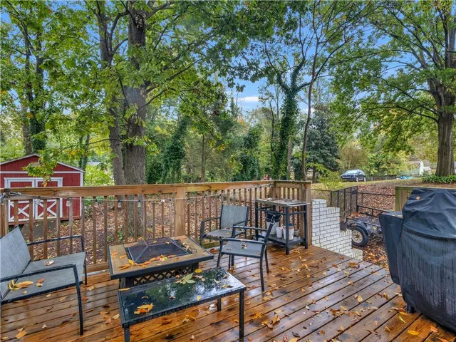 $270,000 | 3790 Sweetbriar Circle, Lithia Springs, GA 30122