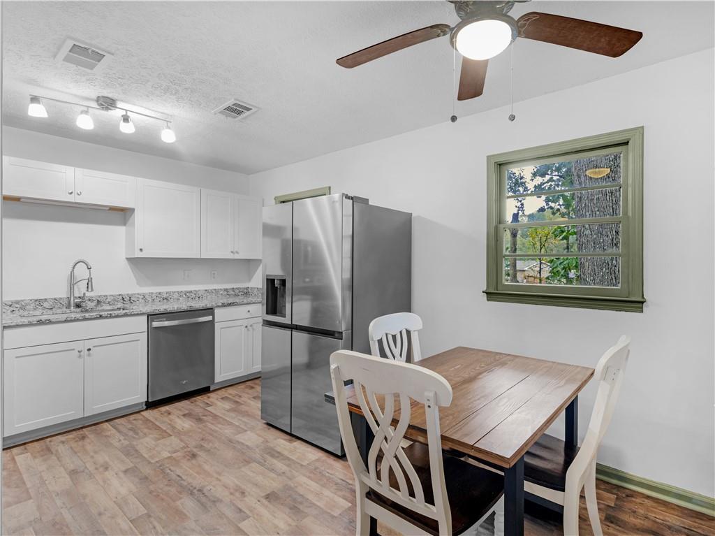 3790 Sweetbriar Circle Lithia Springs, GA 30122 - Photo 7 of 21