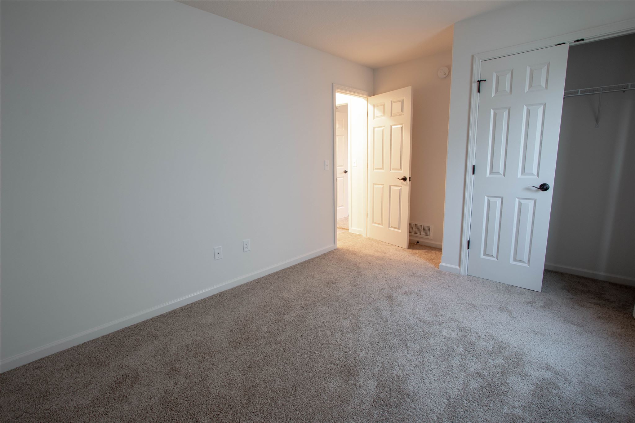 2273 Blue Spring Run Fort Wayne, IN 46808 - Photo 18 of 24 Gallery Image 18