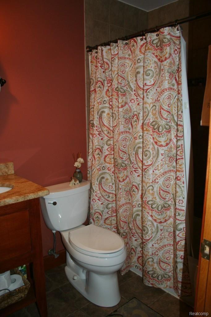 5545 Lyons Road Attica, MI 48412 - Photo 11 of 26 IMG_5815.jpg