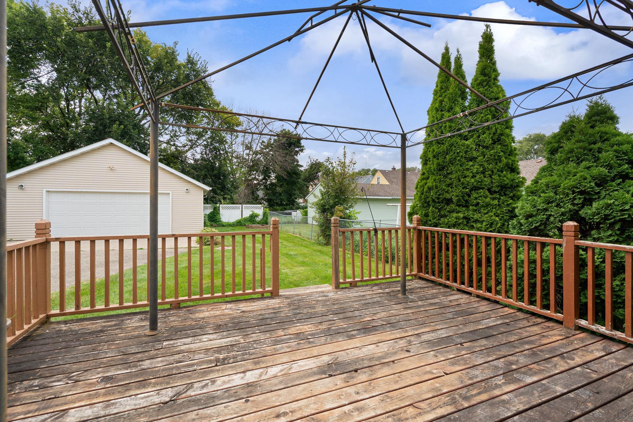 304 9th Street Southwest Austin, MN 55912 - Photo 20 of 26