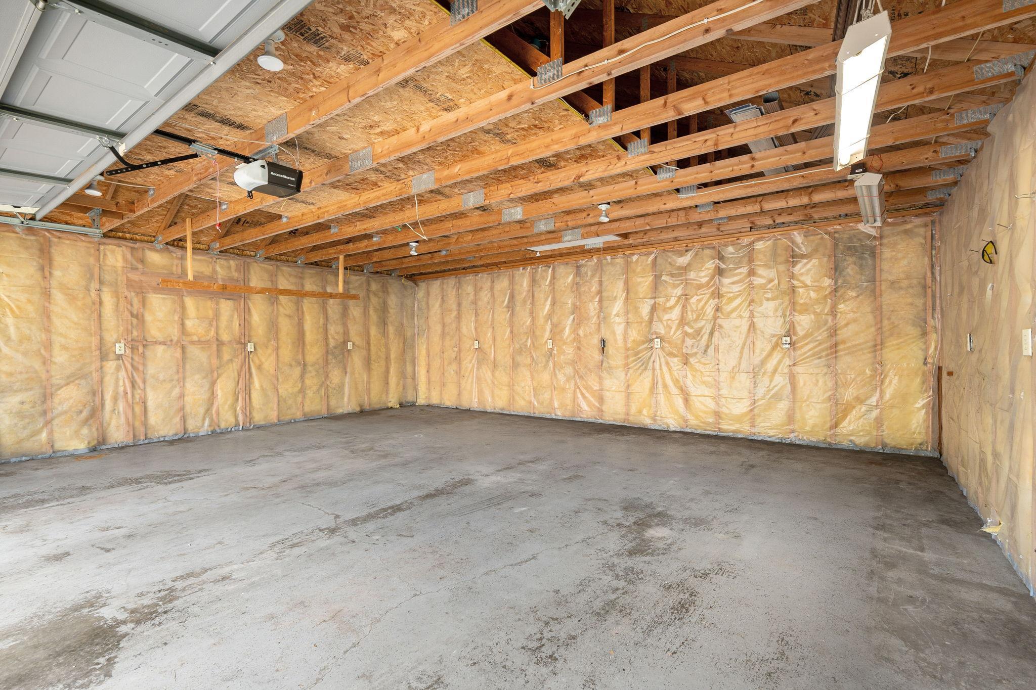 304 9th Street Southwest Austin, MN 55912 - Photo 23 of 26