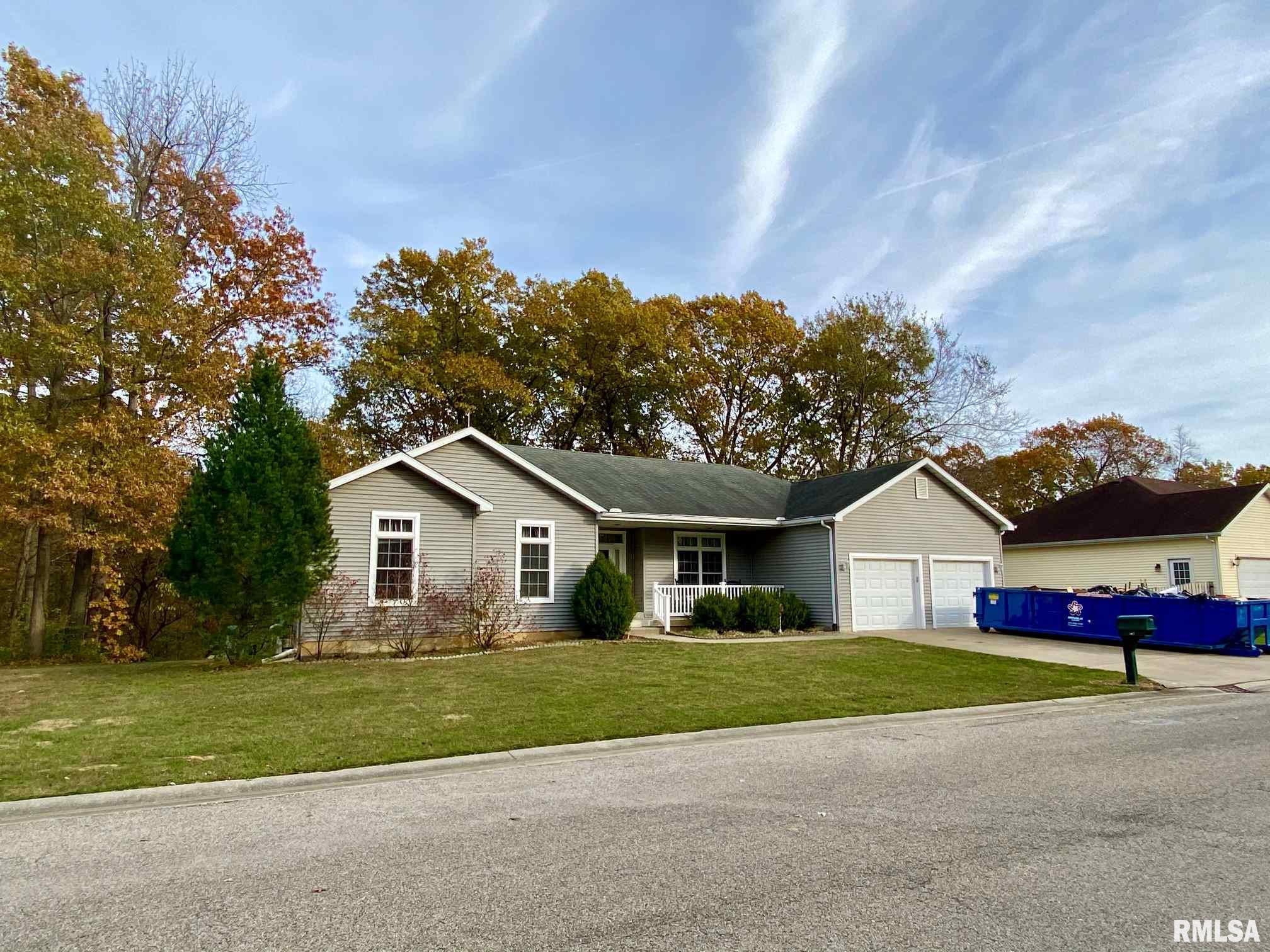 600 Loft Lane Athens, IL 62613 - Photo 1 of 18 Gallery Image 1