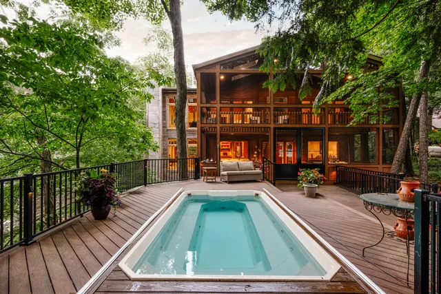 $2,995,000 | 310 North Turtle Bay Road, Elkhart Lake, WI 53020