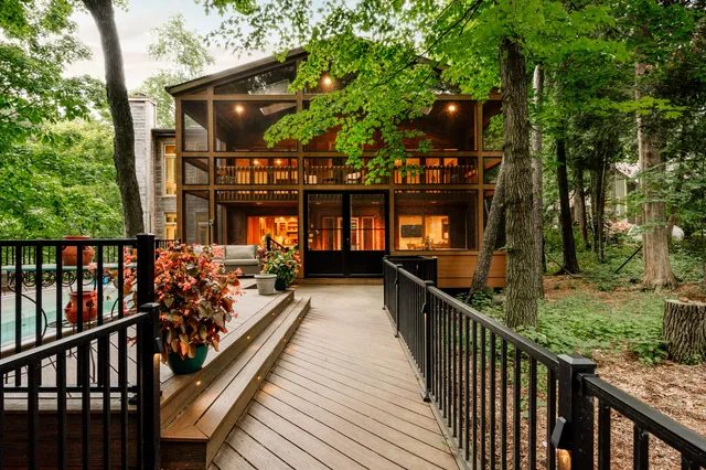 $2,995,000 | 310 North Turtle Bay Road, Elkhart Lake, WI 53020