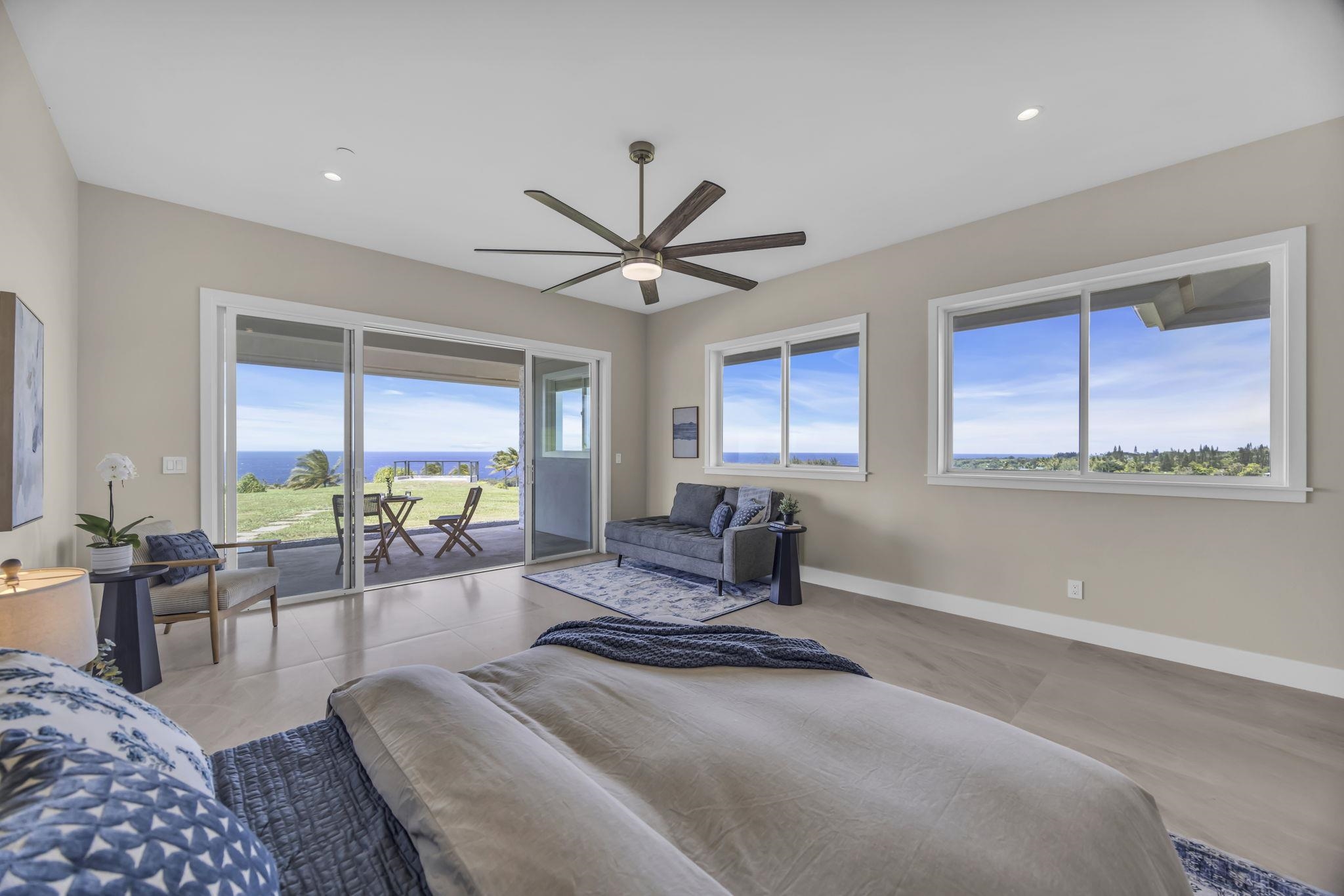 500 Kai Huki Circle, Unit B Haiku, HI 96708 - Photo 30 of 50 a living room with furniture