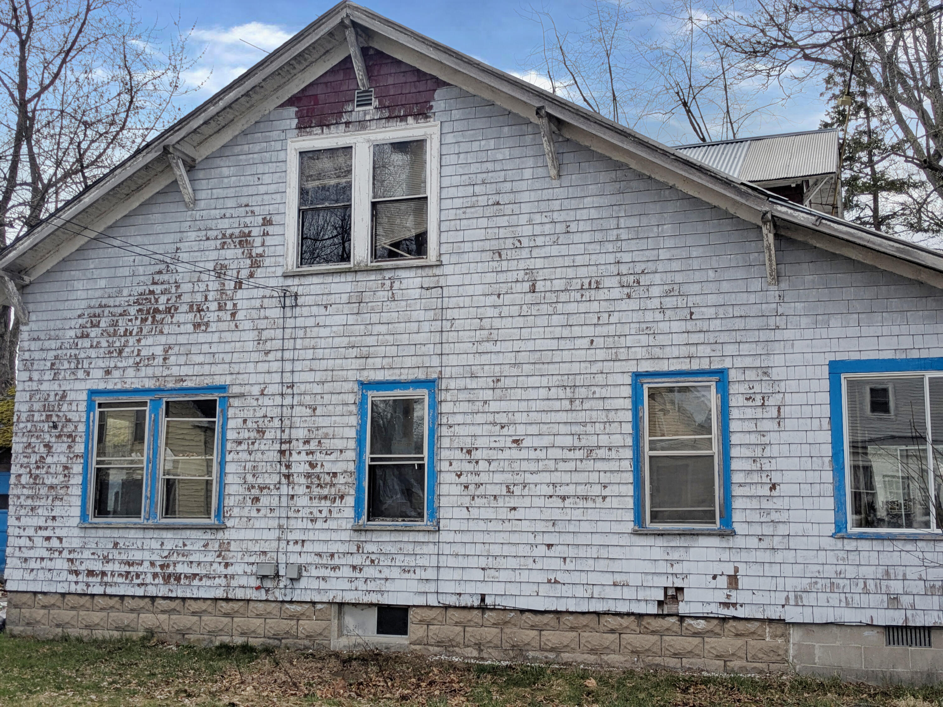 11 Bennett Street Sanford, ME 04073 - Photo 3 of 4 PXL_20260417_165253029