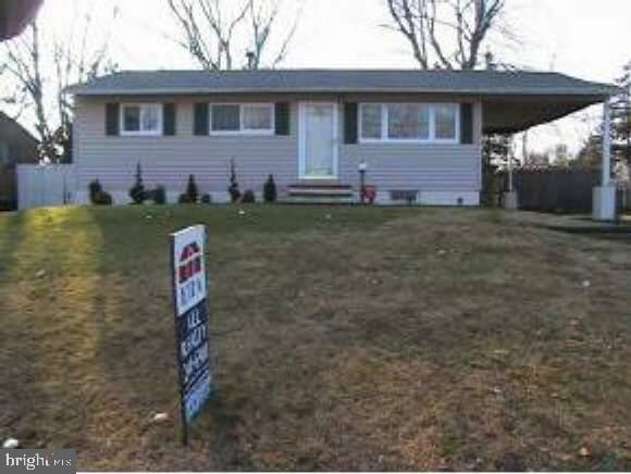 27 Annapolis Road Toms River, NJ 08757 - Photo 1 of 1