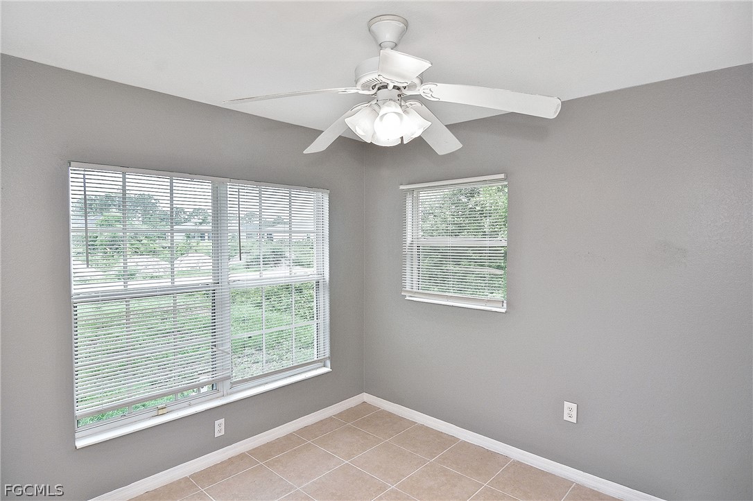 4016 35th Street Southwest Lehigh Acres, FL 33976 - Photo 12 of 25