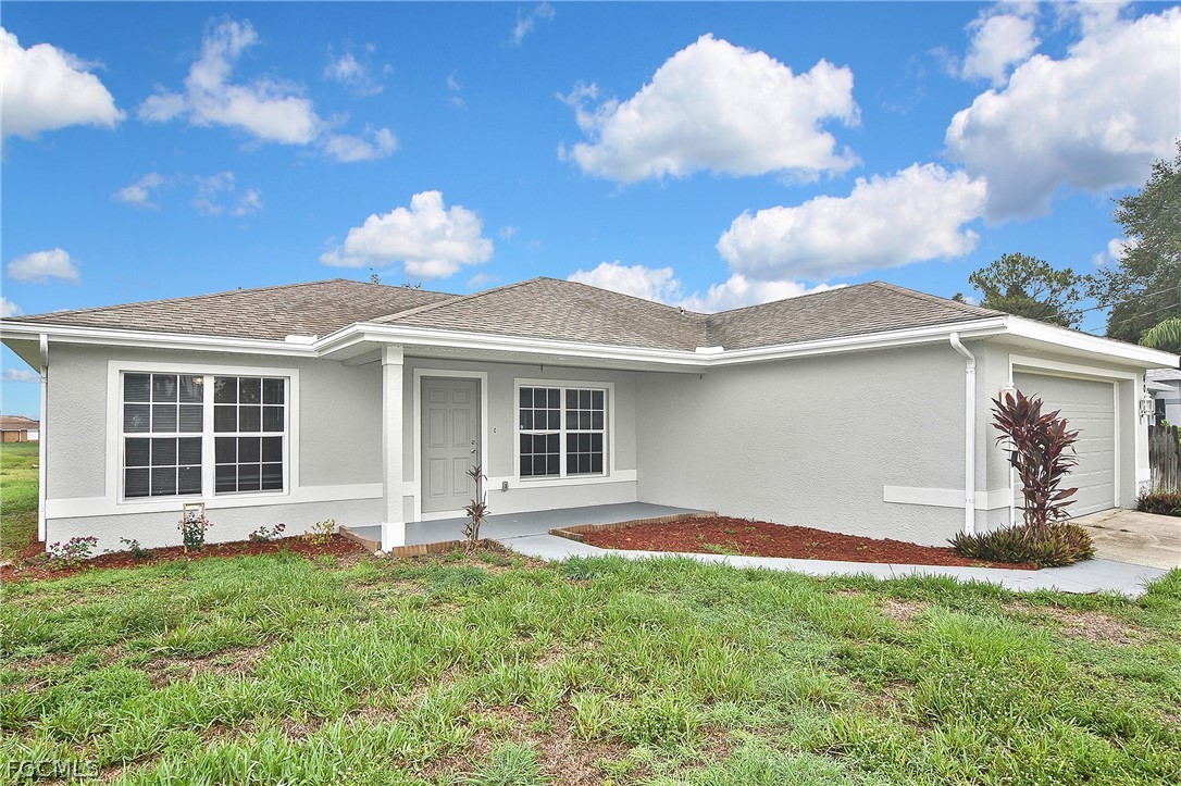 4016 35th Street Southwest Lehigh Acres, FL 33976 - Photo 2 of 25