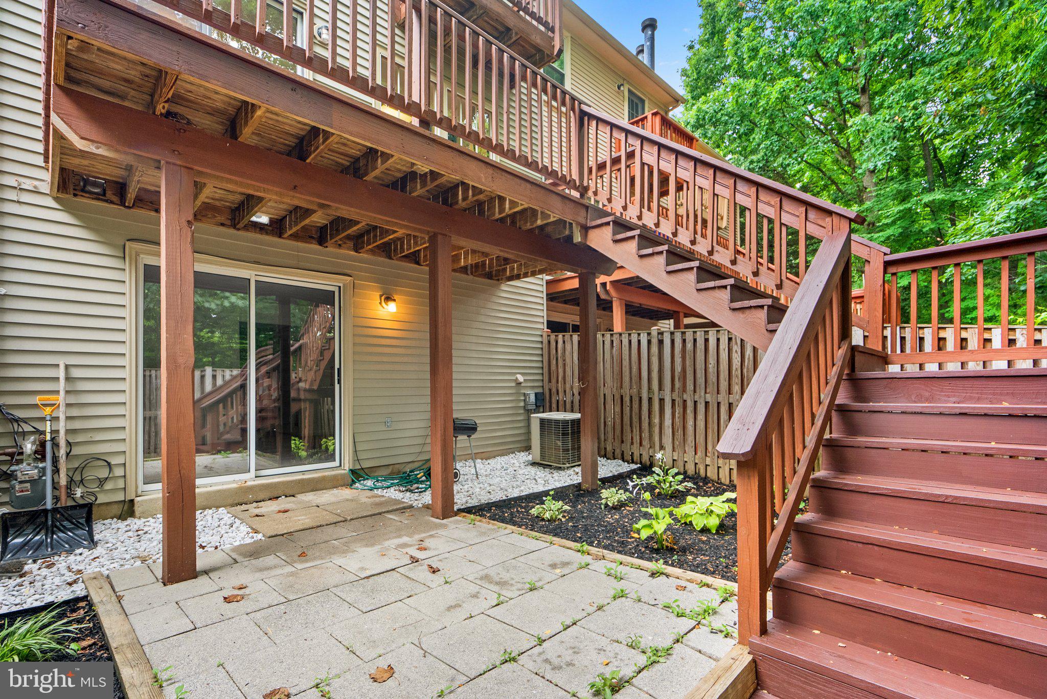 2607 Chivalry Court Silver Spring, MD 20902 - Photo 36 of 38 Patio and fenced rear yard