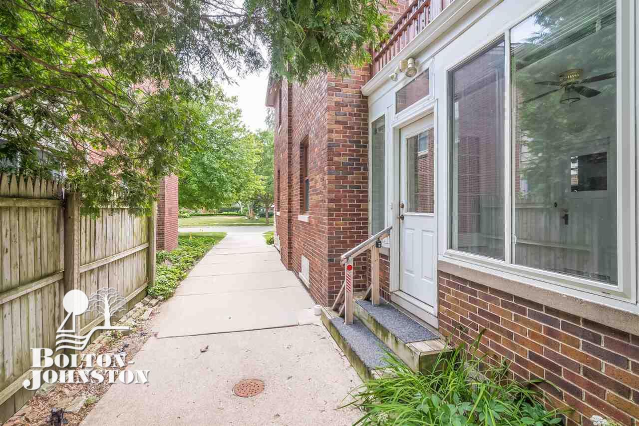 264 McMillan Road Grosse Pointe Farms, MI 48236 - Photo 35 of 38