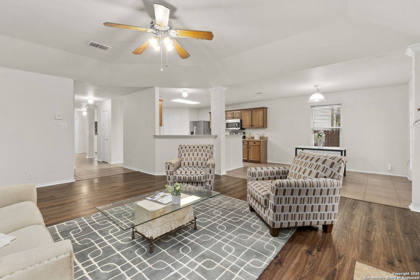 15311 Spring Rock San Antonio, TX 78247 - Photo 5 of 32 a living room with furniture and a rug