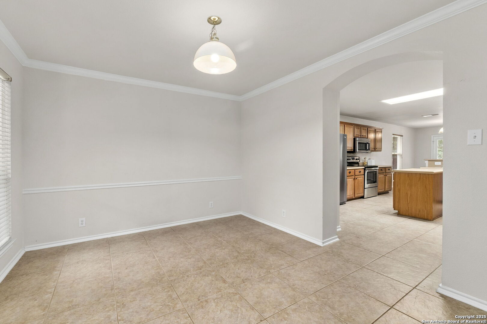 15311 Spring Rock San Antonio, TX 78247 - Photo 9 of 32 a view of a kitchen with an empty space