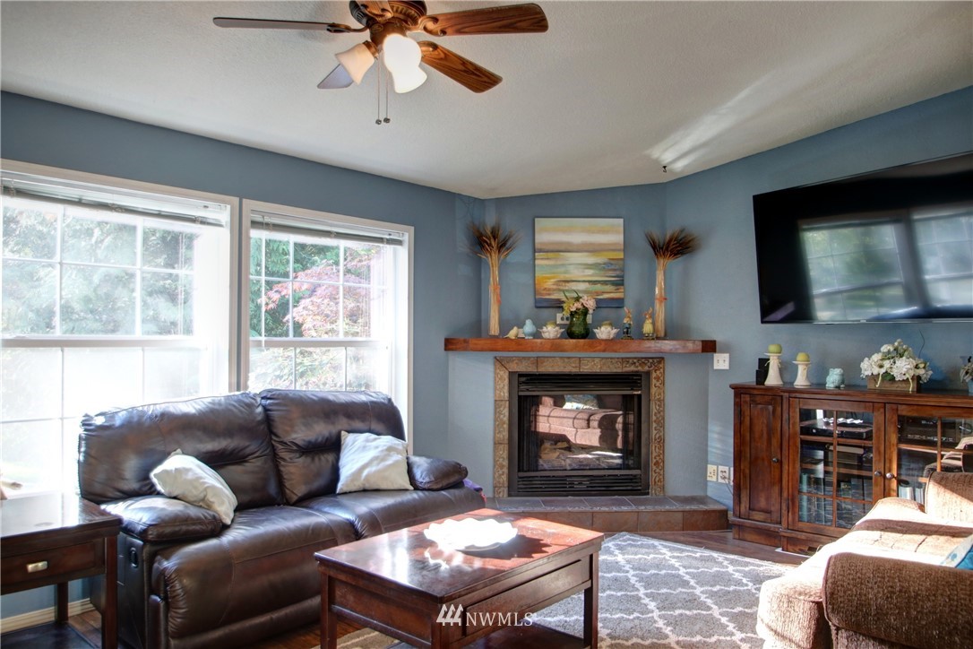 7451 F F & S Grade Road Sedro-Woolley, WA 98284 - Photo 2 of 25 Gallery Image 2