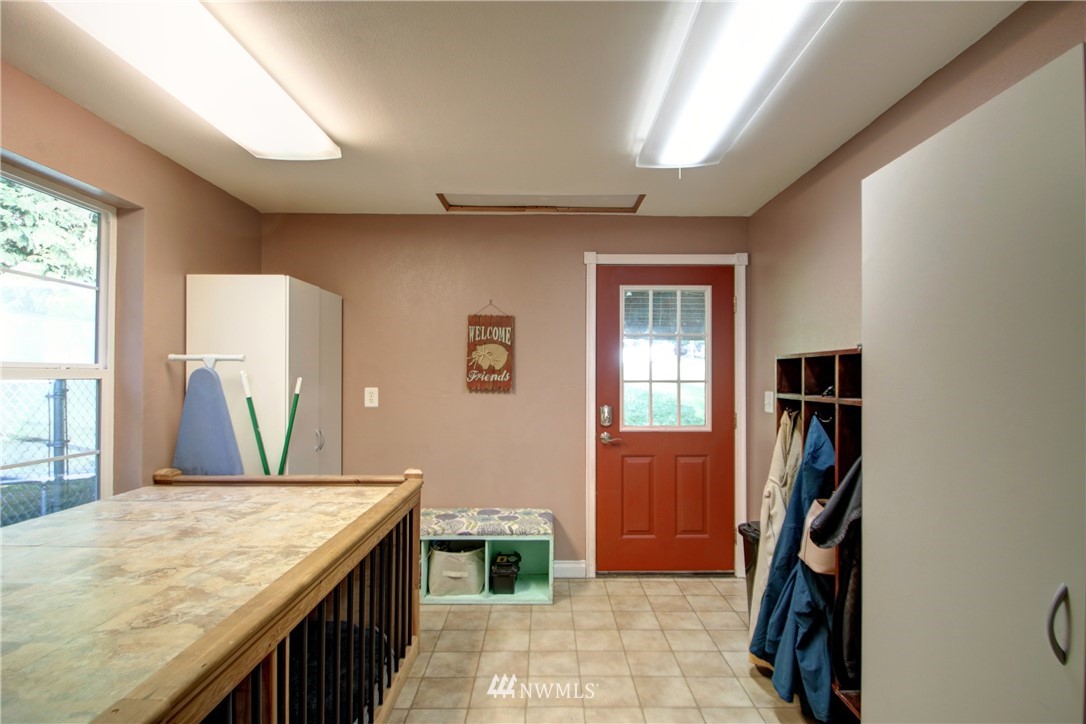 7451 F F & S Grade Road Sedro-Woolley, WA 98284 - Photo 19 of 25 Gallery Image 19