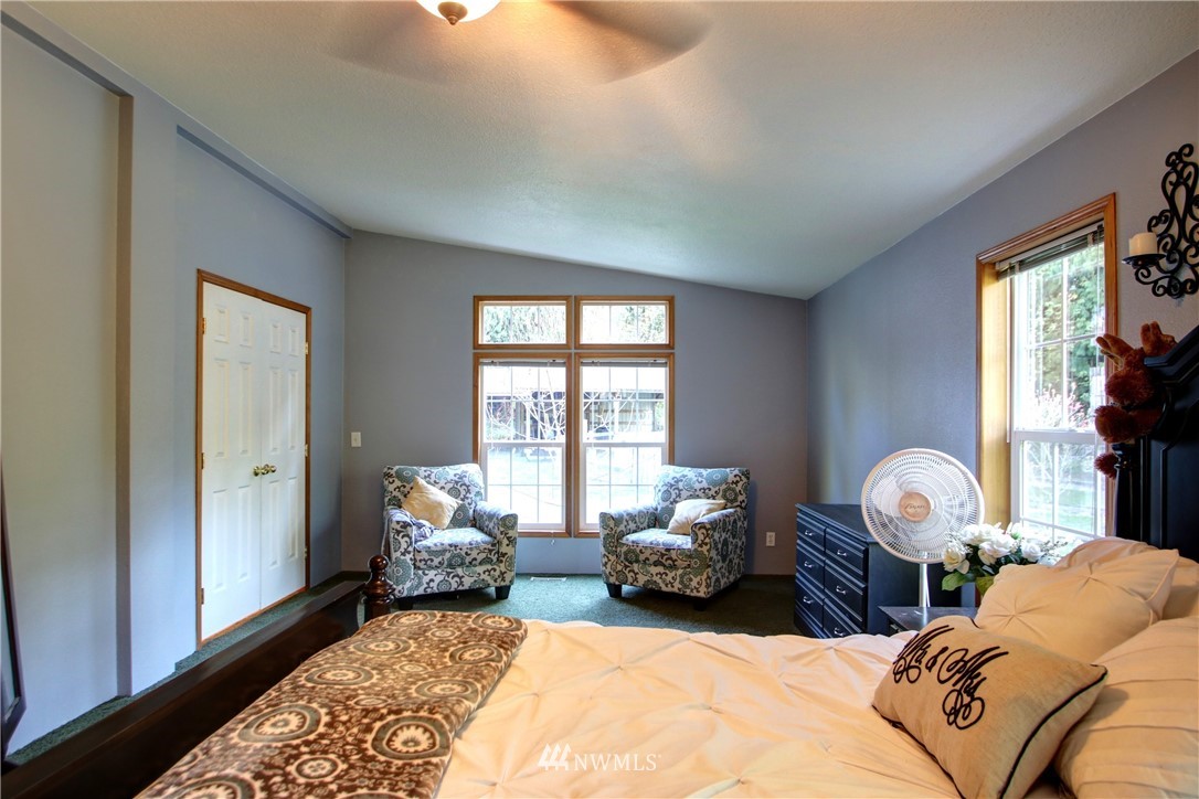 7451 F F & S Grade Road Sedro-Woolley, WA 98284 - Photo 10 of 25 Gallery Image 10