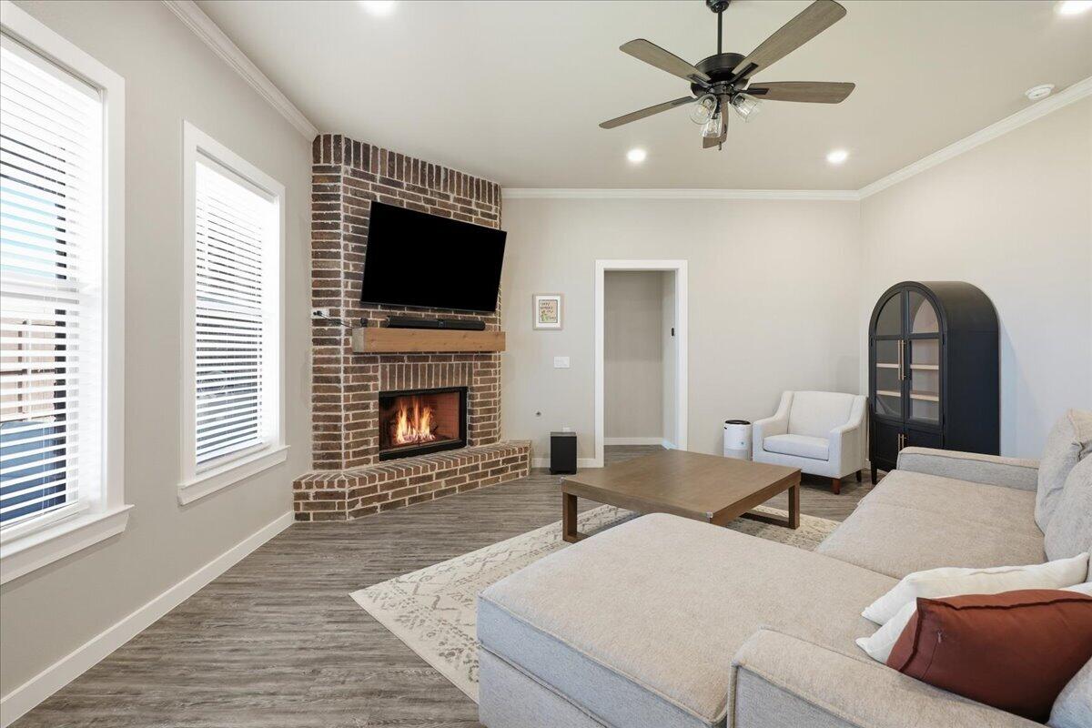 10517 Atlanta Avenue Lubbock, TX 79424 - Photo 6 of 41 09-10507_Atlanta_Avenue_009