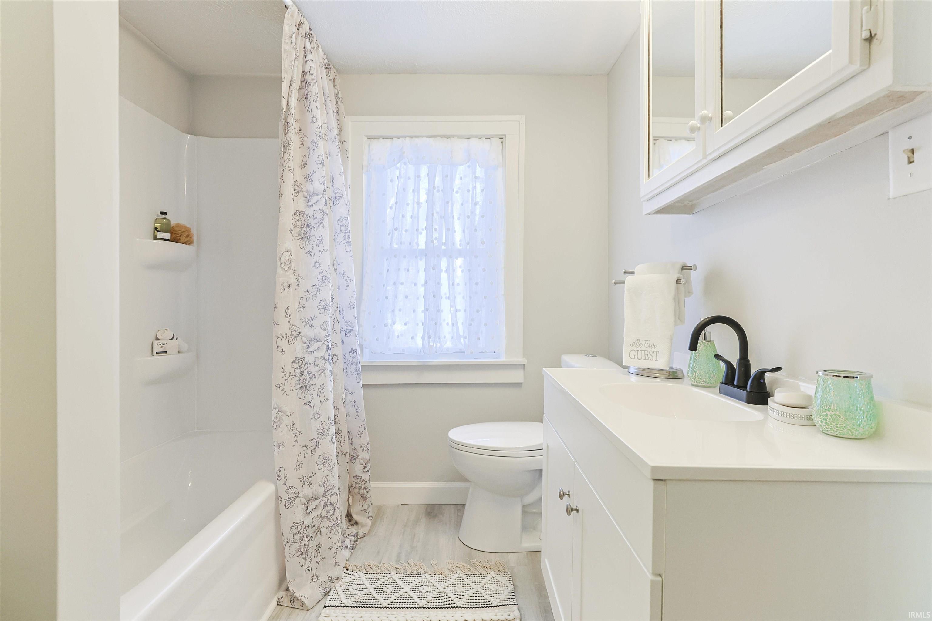 811 East Ewing Avenue South Bend, IN 46613 - Photo 20 of 29