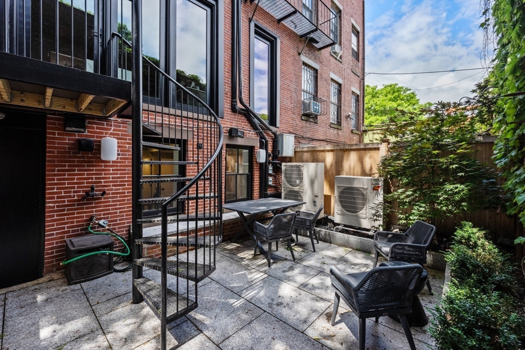 103 West Springfield Street Boston, MA 02118 - Photo 12 of 42