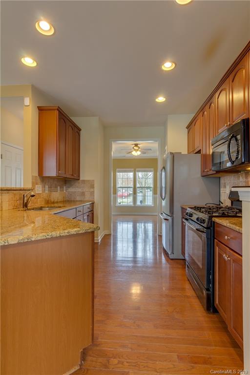 195 Snead Road Fort Mill, SC 29715 - Photo 8 of 28