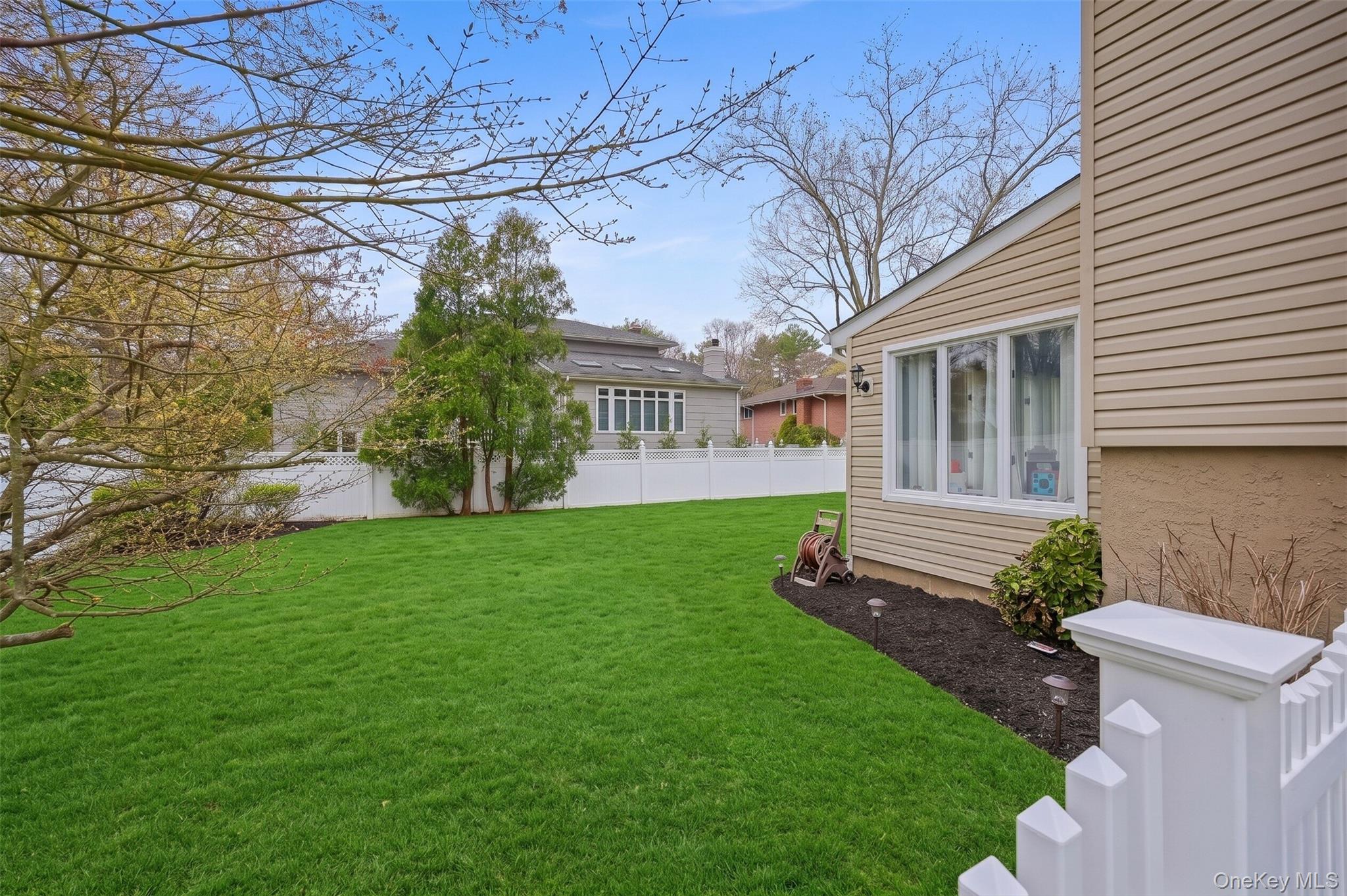 24 Aspen Road New Rochelle, NY 10804 - Photo 24 of 30