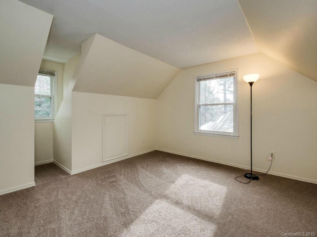 6333 Round Hill Road Charlotte, NC 28211 - Photo 10 of 12 Gallery Image 10